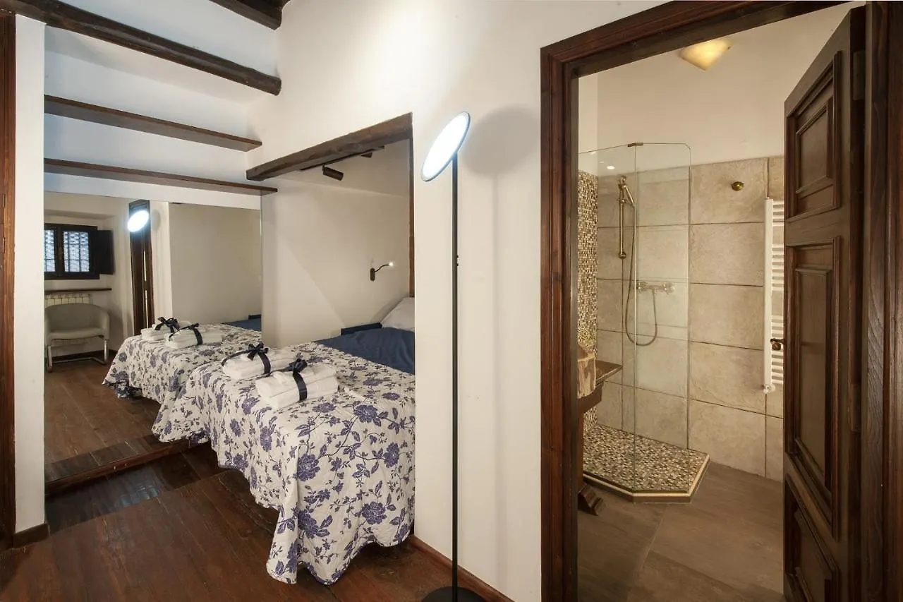 Antica Dimora La Campanella Apartment Rome Italy